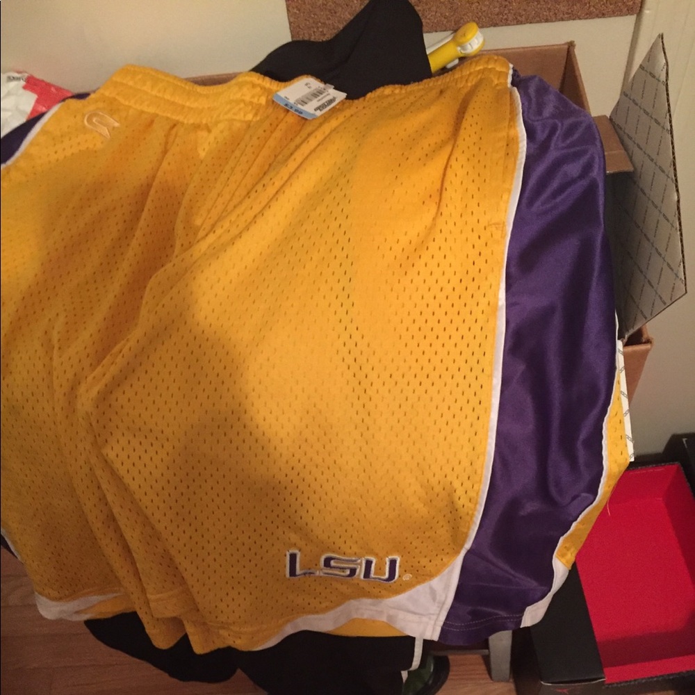 XXL LSU gym shorts